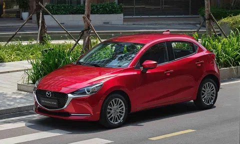 Mazda điều chỉnh giá loạt xe tại Việt Nam: Tăng cao nhất là Mazda2 Sport