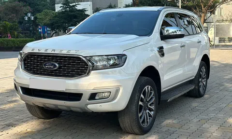 Sau 2 năm lăn bánh, Ford Everest chạy lướt rao bán lại với mức giá ngỡ ngàng