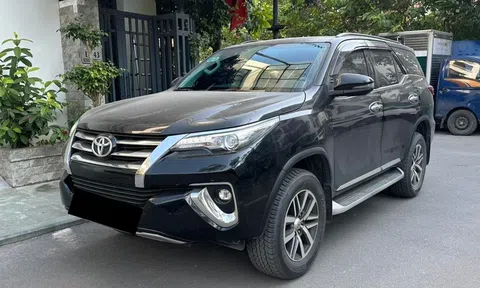 Toyota Fortuner lăn bánh 4 vạn km rao bán ‘lỗ’ hơn nửa tỷ đồng