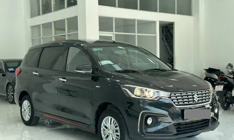 MPV gia đình Suzuki Ertiga mới chạy hơn 10.000 km đã rao bán lại với mức giá khó tin