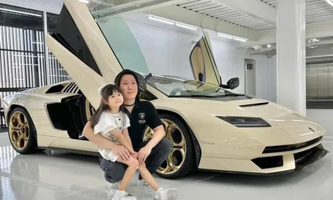 Ông bố quốc dân chi hơn 280 tỷ đồng, mua tặng con gái 6 tuổi siêu xe Lamborghini ‘hàng độc’