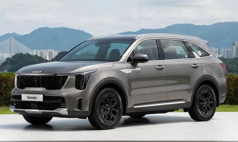 Kia Sorento liên tiếp đánh bại Hyundai Santa Fe về doanh số ngay tại quê nhà
