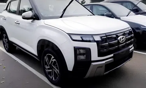 Hyundai Creta 2024 xuất hiện trên đường về đại lý, ngày ra mắt đã cận kề