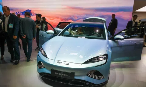 Doanh số ô tô điện toàn cầu tăng mạnh trong năm 2023, tuy nhiên vẫn còn đó những ‘nốt trầm’?