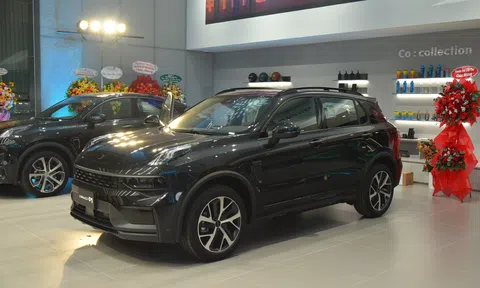 Lynk & Co 01 có giá 999 triệu tại Việt Nam: SUV ngang cỡ Mazda CX-5, ngập tràn tính năng an toàn