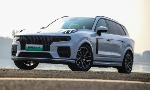 SUV vừa vào Việt Nam có thêm phiên bản tiết kiệm xăng hơn, giá quy đổi từ hơn 1 tỷ đồng