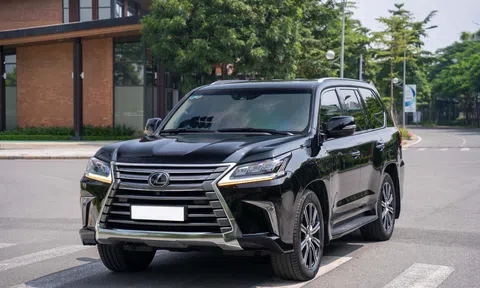 Sau 5 năm sử dụng, Lexus LX 570 cũ được chủ nhân bán lại với giá "giật mình"