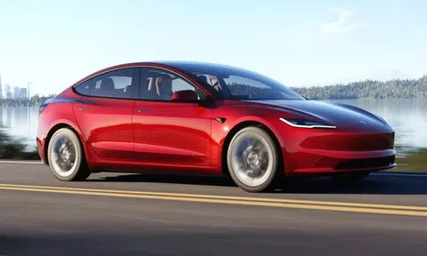 Ô tô điện Tesla ngừng giao hàng do không đảm bảo quy định về an toàn