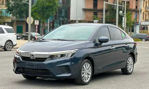 Honda City cũ xuống giá ngỡ ngàng sau 2 năm lăn bánh