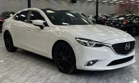 Sau 6 năm lăn bánh, Mazda6 được rao bán với giá chỉ ngang một chiếc Honda City