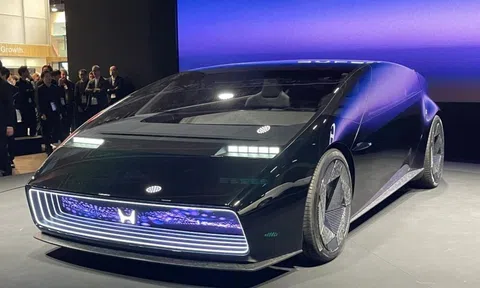 Honda Civic sẽ trình làng biến thể chạy điện vào cuối thập kỷ?