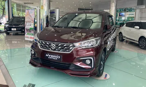 MPV gia đình siêu tiết kiệm xăng Suzuki Ertiga giảm giá sâu kỷ lục đến 140 triệu đồng