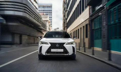 SUV hạng sang Lexus UX 2025 chốt giá quy đổi từ hơn 900 triệu đồng