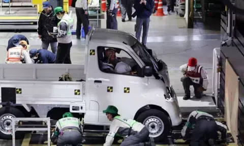 Hãng con của Toyota hứa tăng mạnh thời gian phát triển ô tô sau bê bối gian lận