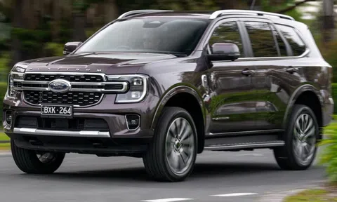 Ford Everest sắp có phiên bản mới dùng máy 3.0L, sáng cửa về Việt Nam?