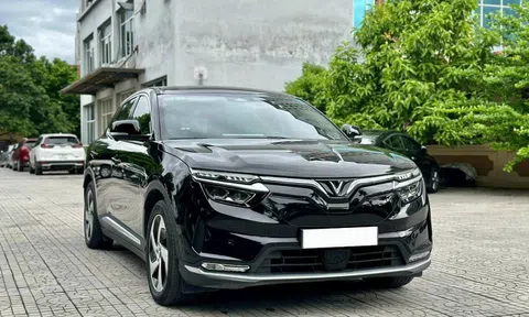 Sử dụng 2 năm, xe điện VinFast VF 8 lên sàn xe cũ với mức giá rẻ bất ngờ