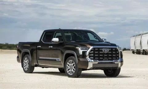 Toyota thu hồi khoảng 280.000 xe SUV và bán tải do lỗi liên quan đến hộp số