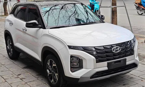 Hyundai Creta ‘full option’ lăn bánh 1 năm được chào bán với giá ngỡ ngàng