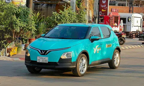 Xanh SM tiếp tục mở rộng dịch vụ taxi điện tại Lào