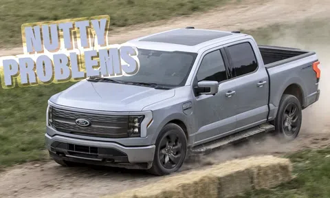 Bán tải điện Ford F-150 Lightning 'lĩnh án' triệu hồi do nguy cơ cháy pin