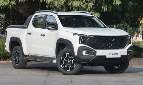 Bán tải điện ngang cỡ Ford Ranger ra mắt, giá quy đổi chưa tới 500 triệu đồng