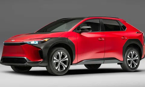 SUV điện Toyota bZ4X sắp có bản off-road tốt hơn Land Cruiser Prado đời mới