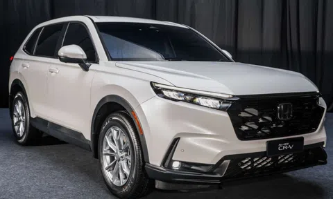 Bất chấp giá bán cao, Honda CR-V hybrid 2024 vẫn gây sốt tại Malaysia