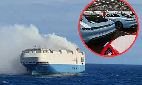 Porsche vướng vòng lao lý vì vụ cháy tàu vận chuyển ô tô điện