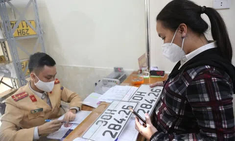 Tiếp tục đấu giá hơn 188.000 nghìn biển số ô tô trong phiên thứ ba