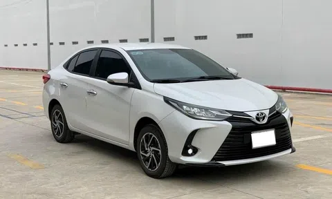 'Xe quốc dân' Toyota Vios lăn bánh 2 năm lên sàn xe cũ với giá rẻ không ngờ