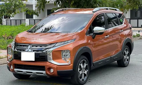 Xe gia đình Mitsubishi Xpander Cross cũ rớt giá ngỡ ngàng sau 2 năm lăn bánh