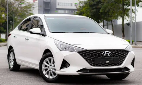 Hyundai Accent lăn bánh 1 năm rao bán giá bao nhiêu trên sàn xe cũ?