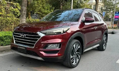 Hyundai Tucson ‘full option’ bán với giá ngang Toyota Yaris Cross sau 4 năm lăn bánh