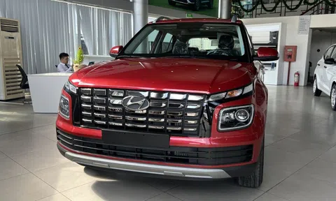 Cạnh tranh Sonet và Raize, tân binh Hyundai Venue nhận ưu đãi tới 40 triệu đồng