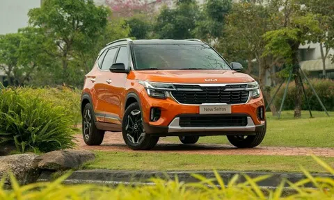 Kia Seltos 2024 trình làng thị trường Việt: Nâng cấp trang bị, giá từ 599 triệu đồng