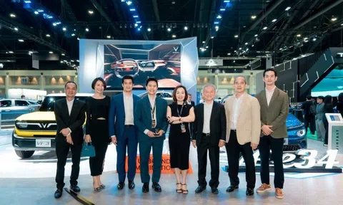 VinFast sắp có 15 đại lý đầu tiên tại thiên đường xe điện ở Đông Nam Á