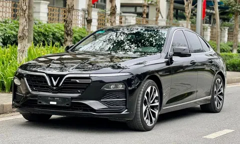 VinFast Lux A2.0 bán với giá ngang Toyota Yaris Cross sau 3 năm sử dụng