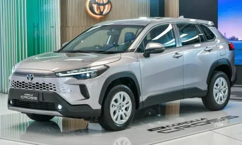 Toyota Corolla Cross 2024 chốt lịch ra mắt Việt Nam, giá dự kiến rẻ hơn bản tiền nhiệm?