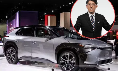 Toyota ‘thay tướng đổi vận’: Giá trị vốn hóa tăng gấp đôi, chuẩn bị vượt mặt Tesla