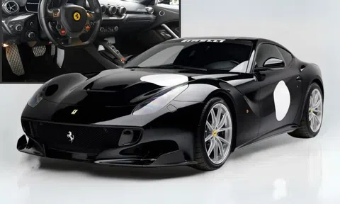 Ngược đời chiếc Ferrari có thể đấu giá lên tới 1 triệu USD nhưng tốc độ tối đa chỉ ngang đi xe máy