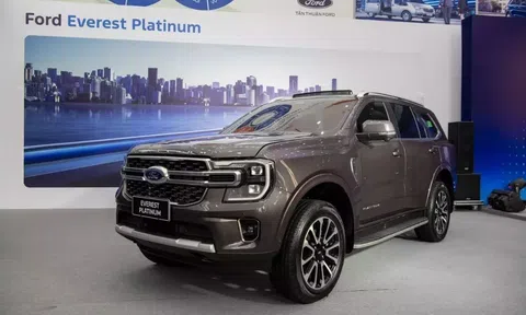 Ford Everest Platinum chốt giá 1,545 tỷ đồng, sở hữu loạt công nghệ dẫn đầu phân khúc