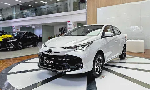 Toyota Vios bứt tốc ấn tượng nhưng vẫn chưa vượt được City, Accent