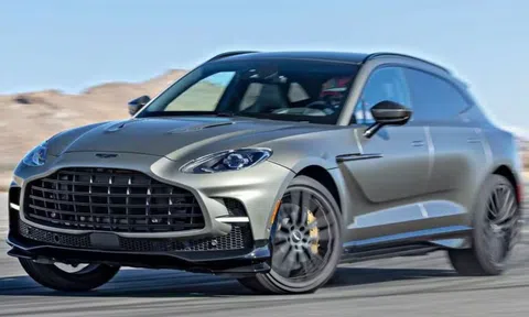 Thêm một nhà sản xuất ô tô nổi tiếng ‘quay lưng’ với xe điện