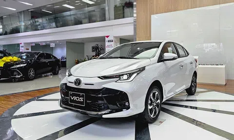 Toyota Vios giảm giá 'đậm sâu' tại đại lý, mức khởi điểm còn ngang xe hạng A