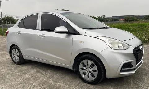 Hyundai i10 lăn bánh 6 năm chào bán với giá chỉ bằng hai chiếc Honda SH
