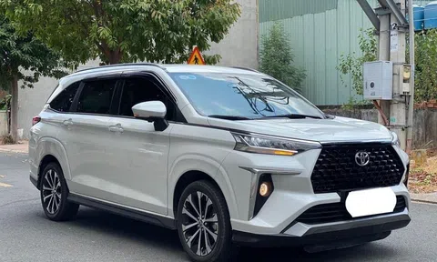 MPV 7 chỗ cỡ nhỏ Toyota Veloz Cross 'lướt' lăn bánh 2 năm lên sàn xe cũ với mức giá khó tin