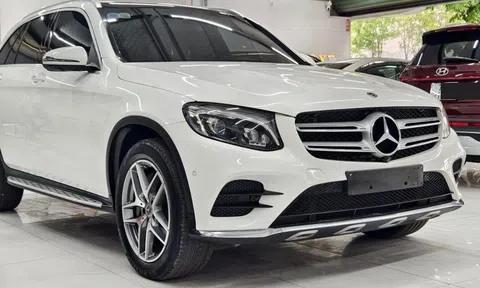 Ngỡ ngàng Mercedes-Benz GLC 300 lăn bánh 5 năm rao bán với giá ngang Honda CR-V