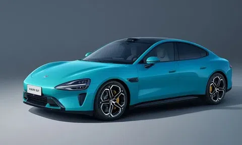 Xiaomi SU7 bán 'chạy như tôm tươi' với 70.000 đơn đặt hàng sau chưa đầy 1 tháng ra mắt