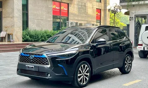Bất ngờ giá bán lại của Toyota Corolla Cross Hybrid chạy lướt sau 3 năm sử dụng