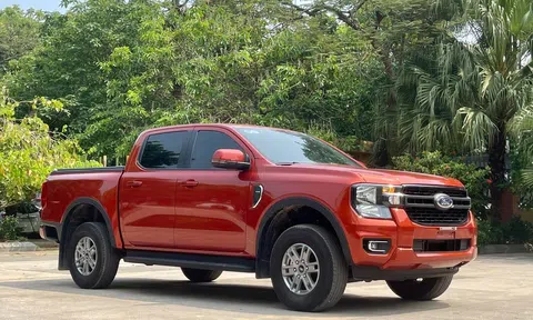 Chỉ sau 1 năm sử dụng, bán tải Ford Ranger 'lướt' lên sàn xe cũ với giá ngang một chiếc Honda City